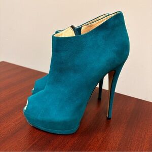 Vero Cuoio Teal High‎ Heel Ankle Boots Suede Womens Size 39 Italy Elegant Party